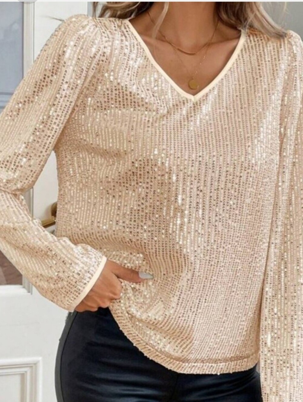Laura 2xl Sequin V-Neck Long Sleeve Holiday Blouse in Cream